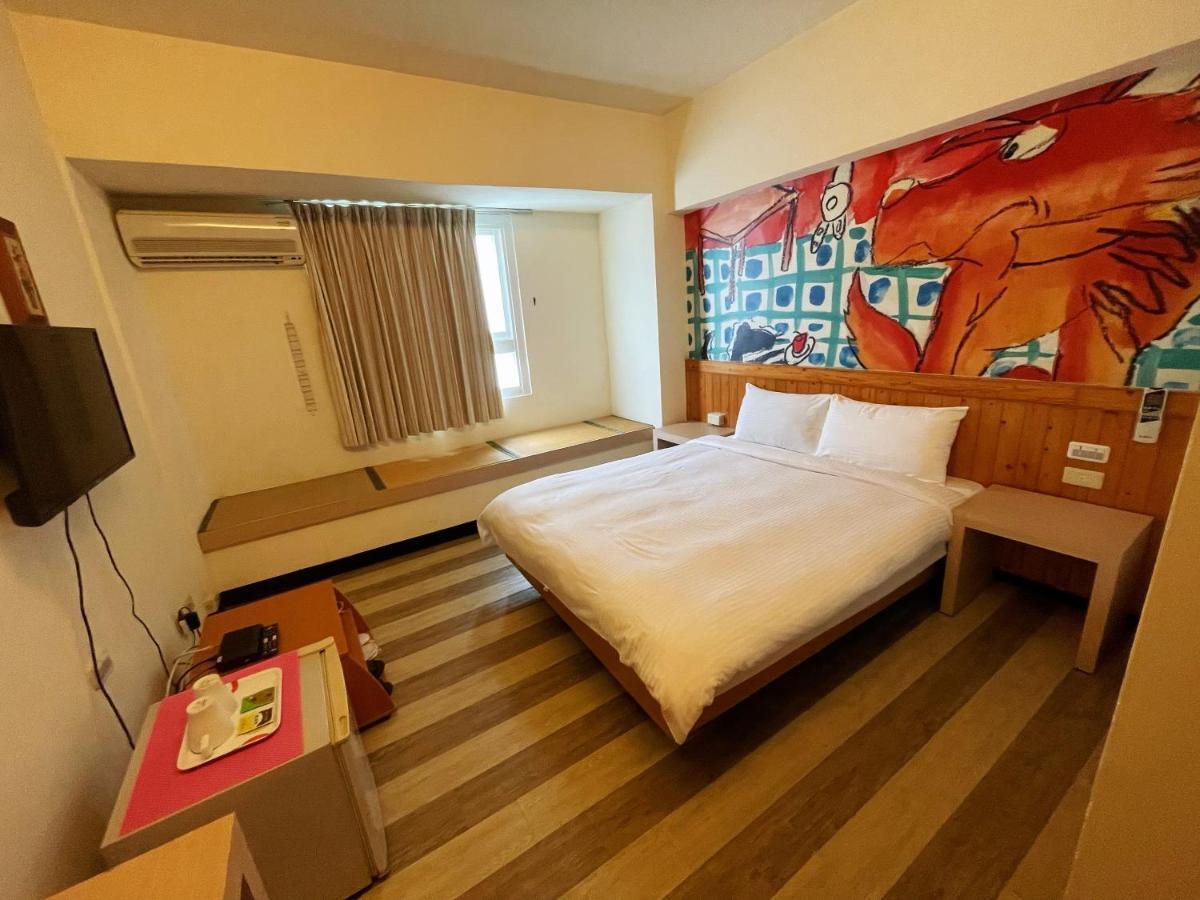 Hwa Hong Hotel Kaohsiung Esterno foto